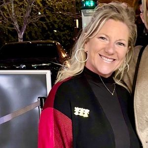 Meet your Posher, Angie